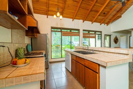 Costa Rica Organic farm and retreat property for sale - image 40