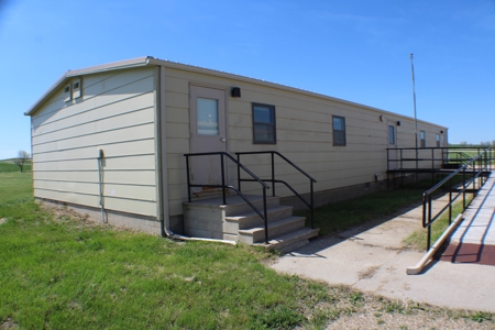 Live Absolute Real Estate Auction, Meade County Schools 46-1 - image 7
