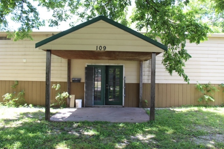 Neodesha, Wilson Co, KS, Office – Commercial Bldg For Sale - image 4