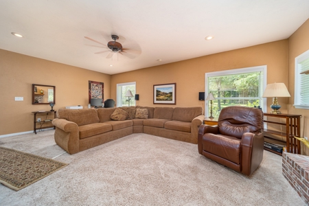 COUNTRY HOME FOR SALE ON 10 ACRES - Trenton, Gilchrist Co FL - image 4