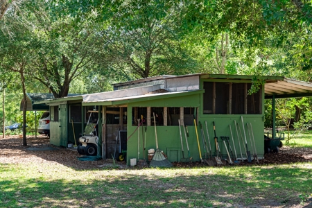 COUNTRY HOME FOR SALE ON 10 ACRES - Trenton, Gilchrist Co FL - image 27