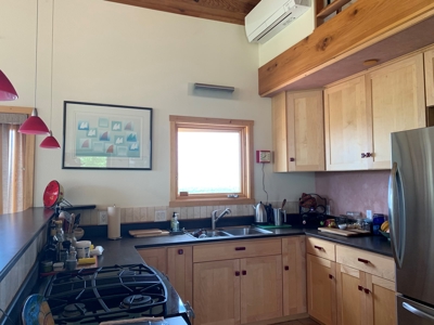 Custom Home On The Alvord For Sale - image 10