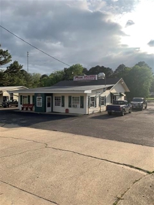 Apple Barrel Restaurant For Sale In Winona, Missouri - image 19