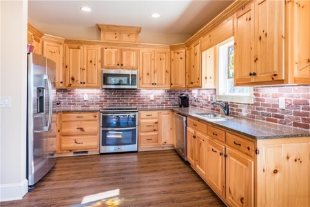 Country Home for sale in Pickens County - image 14