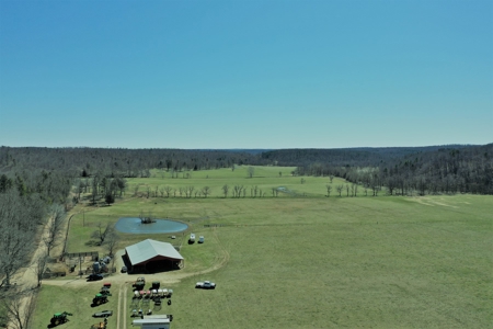 200+/- Acre Cattle - Hay - Hunting Farm - image 3
