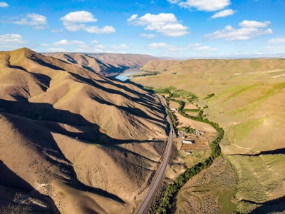 Cattle Ranch For Sale in Washington State - image 4
