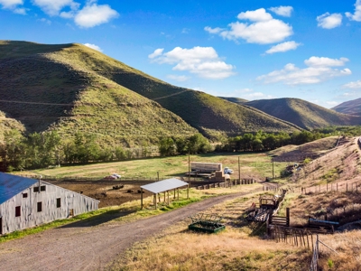 Cattle Ranch For Sale in Washington State - image 22
