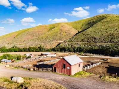 Cattle Ranch For Sale in Washington State - image 23