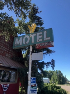 Northern NM Commercial Property Chama Motel for Sale Hwy 84 - image 1