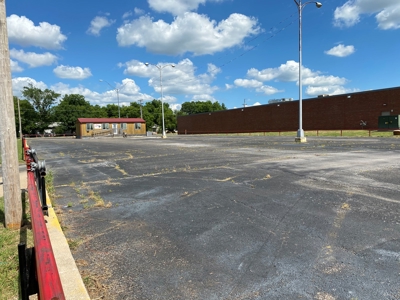 Southern Oklahoma Commercial Location On High Traffic Hwy 77 - image 2