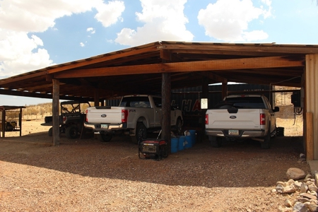 252+/- Head Cattle Ranch , Gordon Family Ranch, Aguila, AZ - image 9