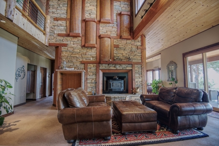 Luxury Mountain Home in Durango, Colorado on 35 acres. - image 3