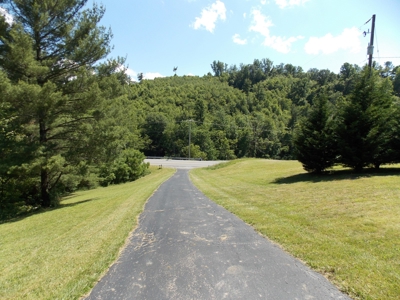 Home and Acreage for Sale in Riner VA - image 4