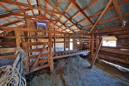 Historic Home, Acreage with Irrigation for Sale in Colorado - image 19