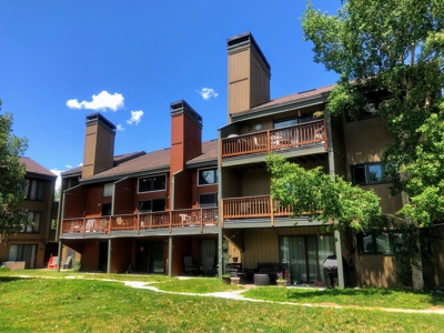 Rare Opportunity - Amazing Mtn Views - Top Flr 2bed+loft - image 1