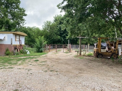 For Sale Turn Key Business On 26 Acres - image 9