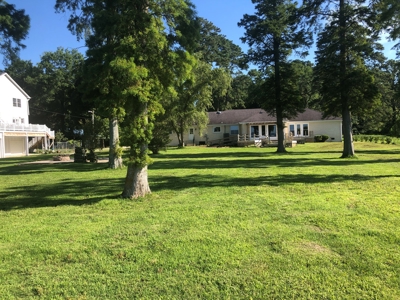 Riverfront Home For Sale In Bath North Carolina - image 16