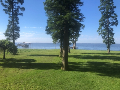 Riverfront Home For Sale In Bath North Carolina - image 11