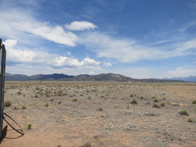 35 plus acre parcel No HOA borders public land - image 4