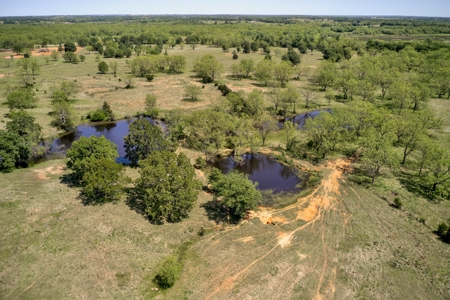 Land for Sale with Fishing Ponds Lincoln County Oklahoma - image 4