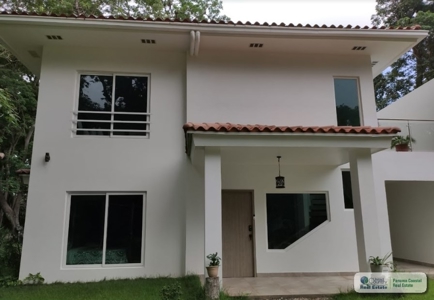 Part Ownership In Duplex Villa Ocean View Contadora Island - image 10