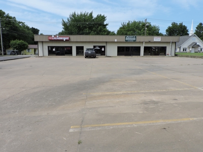 Business Laundromat For Sale Green Forest, Arkansas - image 11