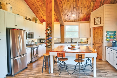 Ranch in Cabool, MO Nestled in the National Forest - 318 Ac. - image 47