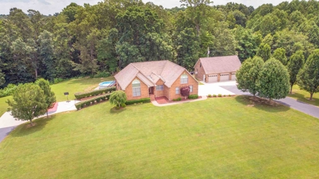 4000 Square Foot Brick Home On 3 Acres - image 1