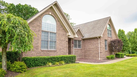 4000 Square Foot Brick Home On 3 Acres - image 16