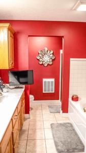 4000 Square Foot Brick Home On 3 Acres - image 33