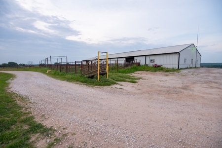 Farm & Ranch For Sale in Cedar County, MO - Auction - image 15