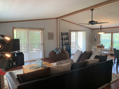 Lake Thunderhead 3 Bedroom Home For Sale - image 14