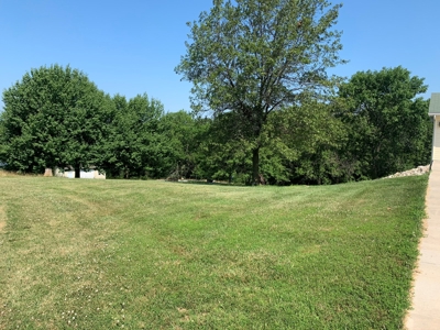 Lake Thunderhead 3 Bedroom Home For Sale - image 5