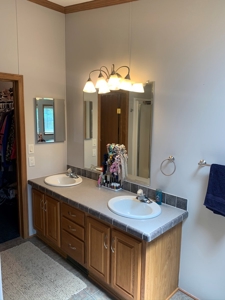 Lake Thunderhead 3 Bedroom Home For Sale - image 30