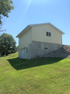 Lake Thunderhead 3 Bedroom Home For Sale - image 7