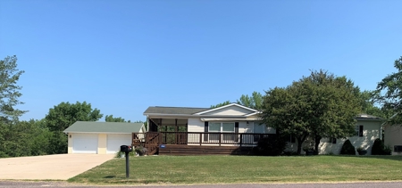 Lake Thunderhead 3 Bedroom Home For Sale - image 1