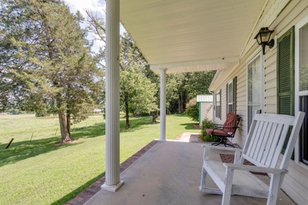 Tennessee Mini-Farm with Acreage & Hay Barn for Sale - image 14