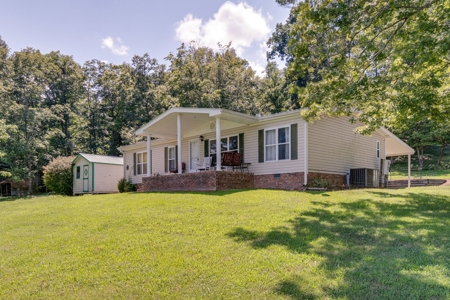 Tennessee Mini-Farm with Acreage & Hay Barn for Sale - image 11