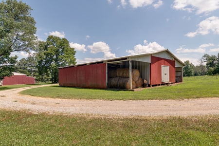Tennessee Mini-Farm with Acreage & Hay Barn for Sale - image 37