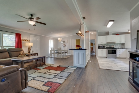 Tennessee Mini-Farm with Acreage & Hay Barn for Sale - image 17