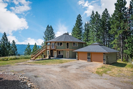 North Idaho Dream Home On Nearly 11 Acres In Cougar Gulch - image 1