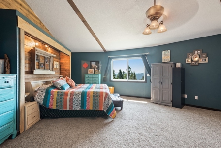 North Idaho Dream Home On Nearly 11 Acres In Cougar Gulch - image 25