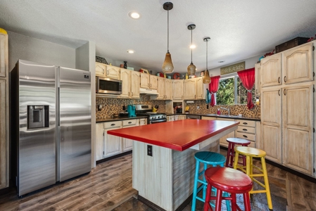 North Idaho Dream Home On Nearly 11 Acres In Cougar Gulch - image 6