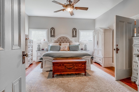 Country Estate with Acreage for Sale in Columbia, Tennessee - image 27