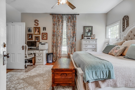 Country Estate with Acreage for Sale in Columbia, Tennessee - image 28