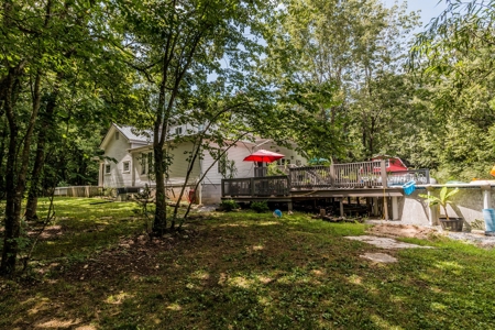 Country Estate with Acreage for Sale in Columbia, Tennessee - image 49