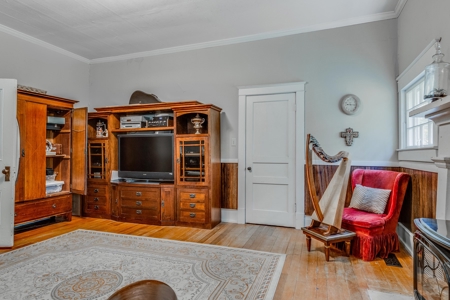 Country Estate with Acreage for Sale in Columbia, Tennessee - image 26