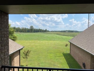 Private Luxury Farm For Sale in Tennessee with Lake - image 40