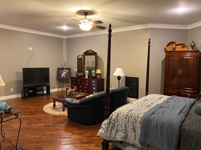 Private Luxury Farm For Sale in Tennessee with Lake - image 35