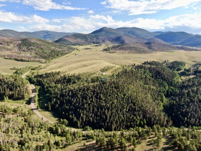 Sustainable Mountain Luxury Hunting Property for Sale in CO - image 23